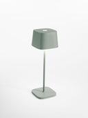 Ofelia batteridrevet bordlampe