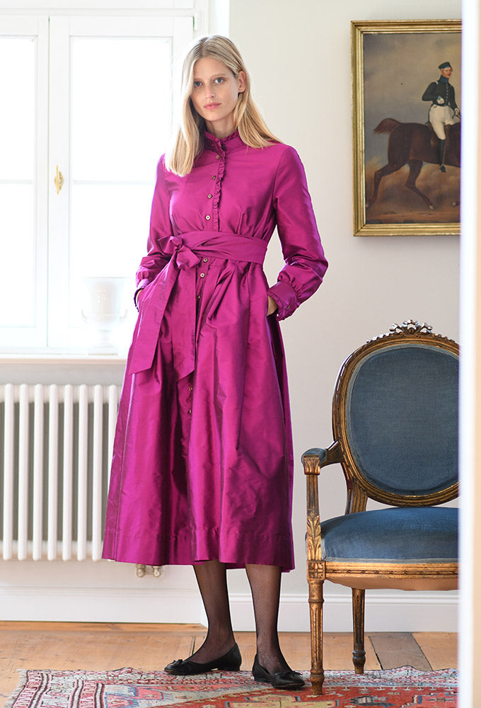 Lene kjole med sløjfebånd, silke, kardinalrød
