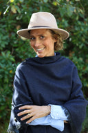 Hazelwood Tweed Poncho, navy marineblå
