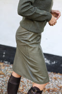 Loreen Pencil Skirt nederdel, læder, olivengrøn