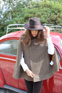Surrey Ladies Tweed Cape, field maple