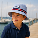 Maritim bøllehat JUNIOR, bomuld, blå/hvid seersucker striber