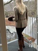 Louise Jacket Yorkshire Tweed, gulgrøn m. pink/grøn overtern