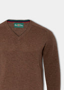 Streetly pullover, tobacco, v-hals classic fit, herre, lammeuld