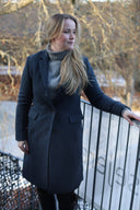 Emilia Tweed Coat dame, Cashmere and Wool Tweed, blue herringbone farve 610