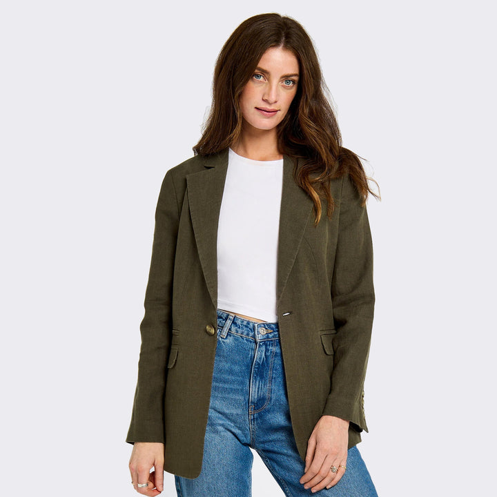 Avonlea Women’s Tailored Linen Jacket, khaki