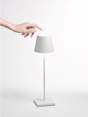 Poldina Pro batteridrevet bordlampe